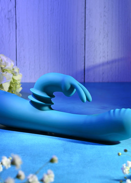 Adam & Eve SHIMMY & SHAKE VELVET RABBIT - Blue 22.4 cm USB Rechargeable Rabbit Vibrator