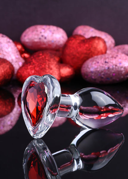 Adam & Eve RED HEART GEM GLASS PLUG SMALL - Clear Glass 7.4 cm Butt Plug with Red Heart Gem Base