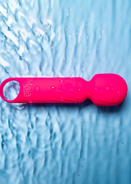 Maia DOLLY - Pink - Pink 12.7 cm USB Rechargeable Massage Wand