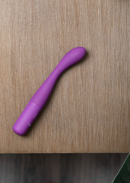 Maia CHELSI - Purple 17.8 cm USB Rechargeable Vibrator