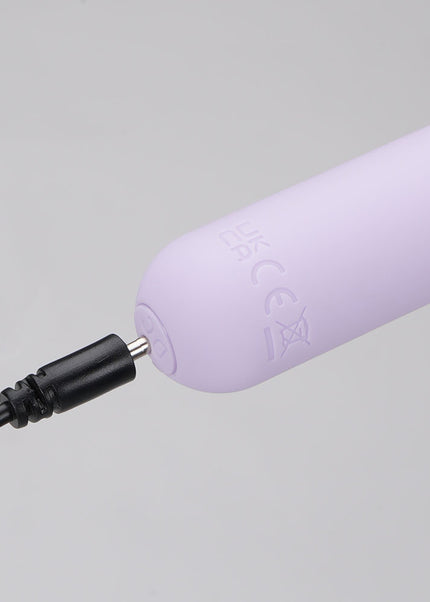 Maia TAWNI - Lavender - Lavender 9 cm USB Rechargeable Bullet with Flickering Tip