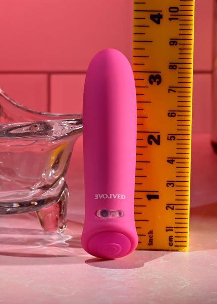 Pretty In Pink - Pink 8.6 cm (3.4'') USB Rechargeable Bullet