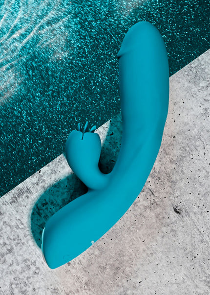 Evolved FIERCE FLICKER - Blue 19.5 cm USB Rechargeable Rabbit Flicker Vibrator