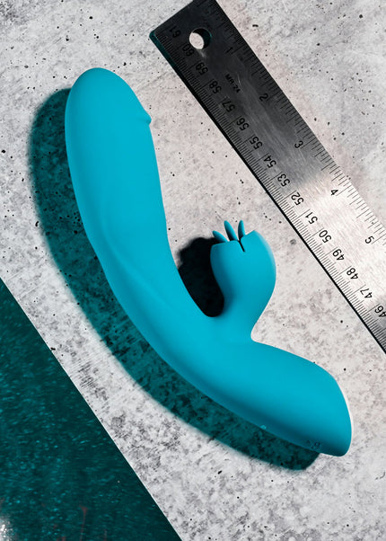 Evolved FIERCE FLICKER - Blue 19.5 cm USB Rechargeable Rabbit Flicker Vibrator