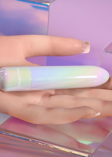 Evolved EASY DOES IT - Pearlescent White 10 cm USB Rechargeable Bullet