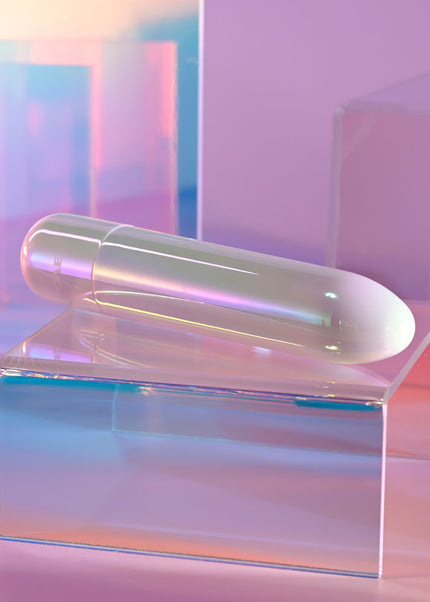 Evolved EASY DOES IT - Pearlescent White 10 cm USB Rechargeable Bullet