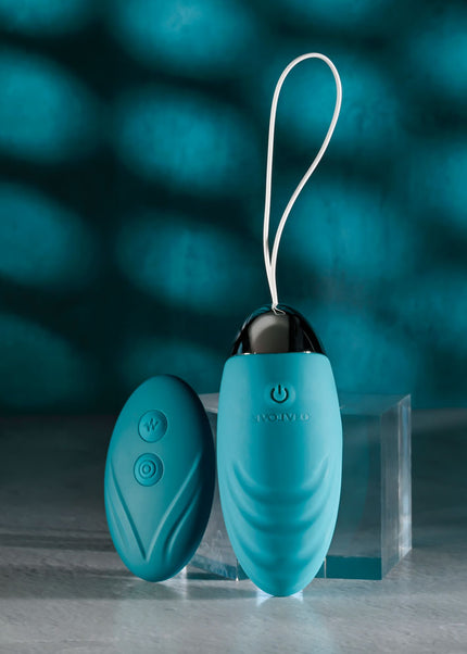 Evolved OVAL OFFICE - Green 8.5 cm USB Rechargeable Wireless Egg with Remote Control