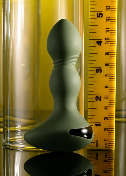 Evolved LIEUTENANT - Green 12.2 cm USB Rechargeable Vibrating Butt Plug