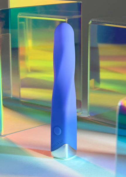 Evolved TWISTED TEMPTATION - Blue 12 cm USB Rechargeable Bullet