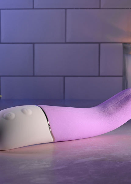 Evolved SLIP OF THE TONGUE - Purple 21.1 cm USB Rechargeable Flicking Tongue Vibrator