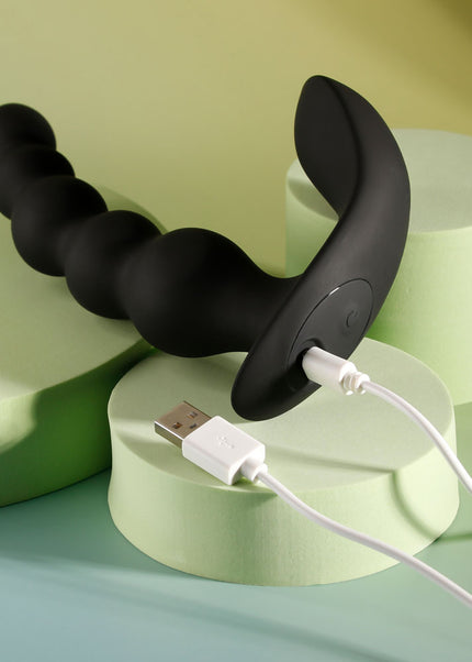 Evolved BEAD ME UP - Black 16.8 cm USB Rechargeable Vibrating Anal Beads with Wireless Remote