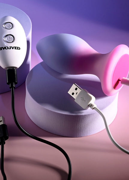 Evolved PARADISE PLUG - Pink/Purple 10.5 cm USB Rechargeable Vibrating Butt Plug with Wireless Remote