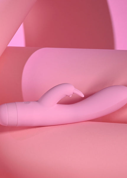 Evolved CUSHY BUNNY - Pink 19.1 cm USB Rechargeable Rabbit Vibrator