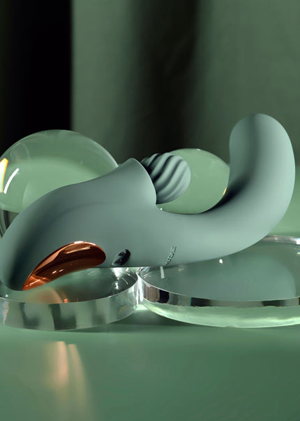 Evolved SPIRAL CHARM - Green 18 cm USB Rechargeable Rabbit Vibrator