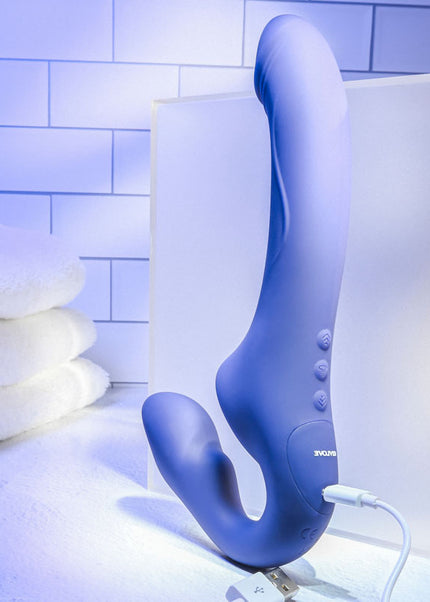 Evolved 2 BECOME 1 - Purple 23.5 cm USB Rechargeable Strapless Strap-On with Remote