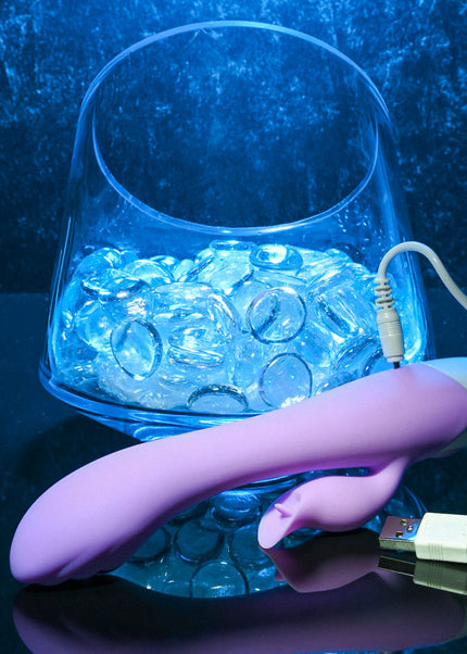 Evolved PLEASING PETAL - Lilac 19.7 cm USB Rechargeable Rabbit Vibrator