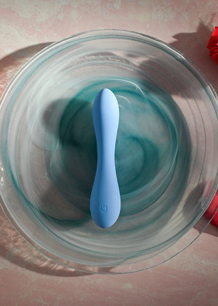 Evolved BLUE CRUSH - Blue 12 cm USB Rechargeable Mini Vibrator