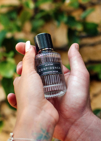 Eye Of Love Confidence Pheromone Cologne - 50 ml - Citrus Musk Scented Pheromone Cologne for Men to attract Women - 50 ml Spray
