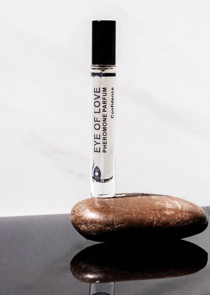 Eye Of Love Confidence Pheromone Cologne - 10 ml - Citrus Musk Scented Pheromone Cologne for Men to attract Women - 10 ml Spray