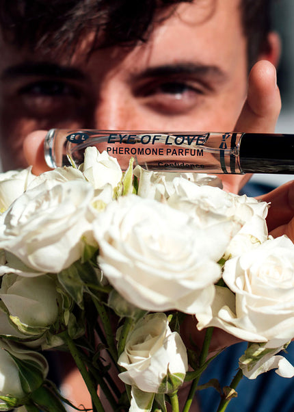 Eye Of Love Confidence Pheromone Cologne - 10 ml - Citrus Musk Scented Pheromone Cologne for Men to attract Women - 10 ml Spray