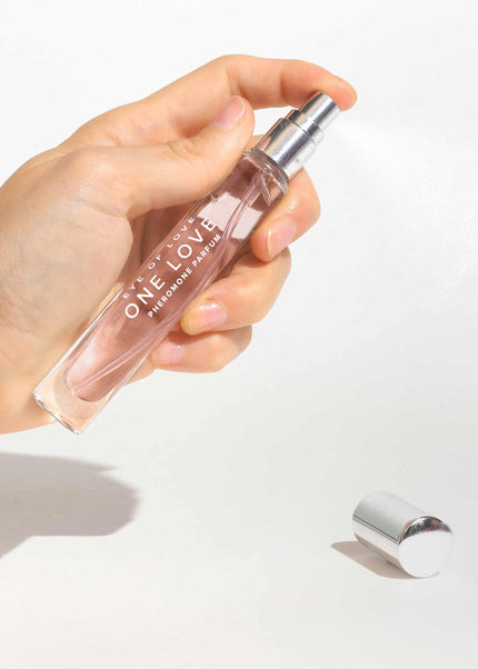 Eye Of Love One Love Pheromone Perfume - 10 ml - Rose Scented Pheromone Perfume for Women to attract Men - 10 ml Spray