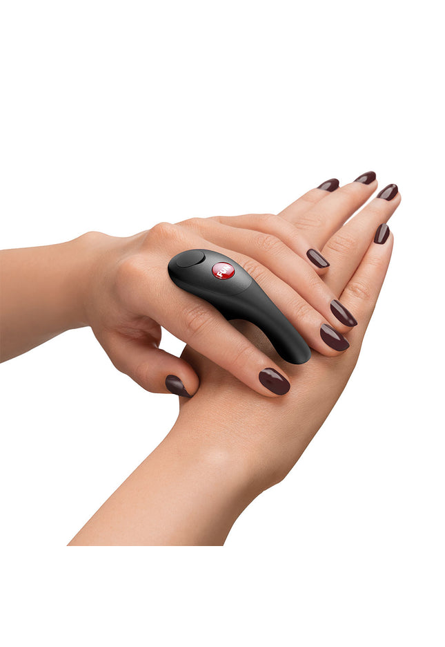 Fun Factory BE-ONE Black - Black USB-C Rechargeable Finger Stimulator