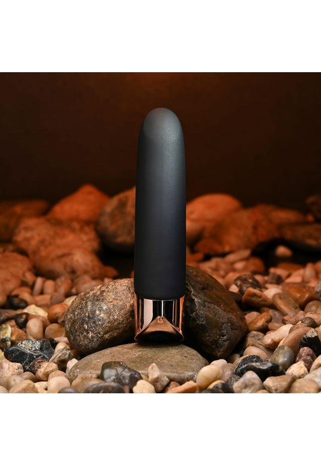Gender X THE GOLD STANDARD - Black/Rose Gold 10 cm USB Rechargeable Bullet