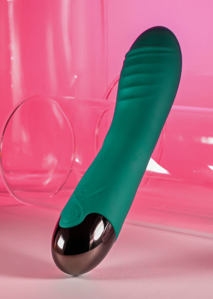 Gender X PIROUETTE - Green 20.6 cm USB Rechargeable Vibrator
