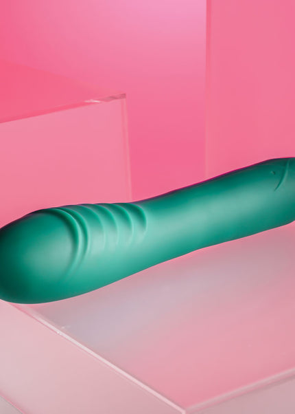 Gender X PIROUETTE - Green 20.6 cm USB Rechargeable Vibrator