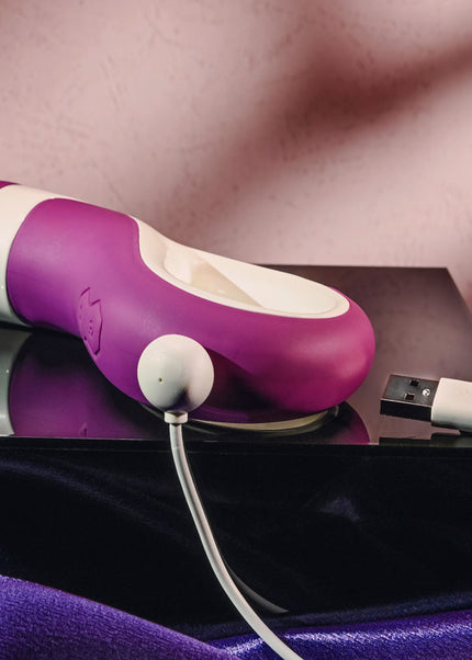 Gender X HANDLE IT - Purple/White USB Rechargeable Massager Wand