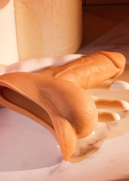 Gender X STAND TO PEE - Light - Flesh Realistic Stand-To-Pee Funnel