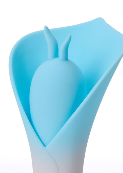 Maia MINA - Blue - Blue/Pink USB Rechargeable Fluttering Flower Stimulator