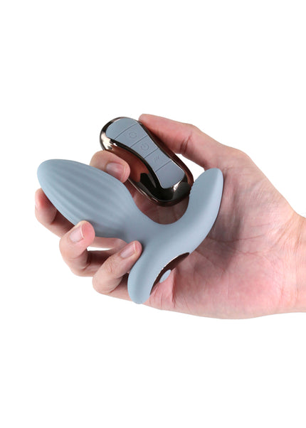 Renegade Summit - Grey - Grey 10.2 cm USB Rechargeable Vibrating Butt Plug with Remote