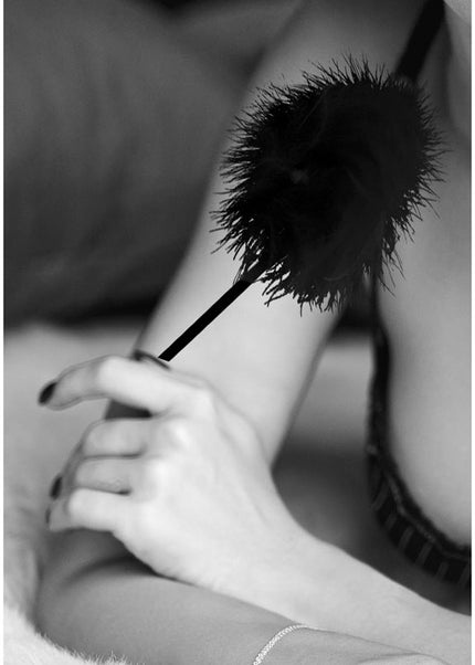 OUCH! Black & White Feather Tickler - Black Feather Crop