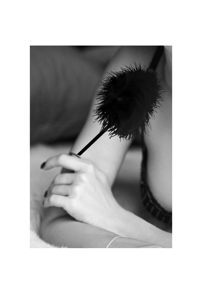 OUCH! Black & White Feather Tickler - Black Feather Crop