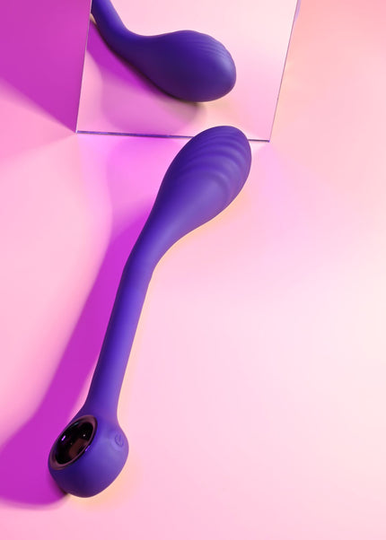 Playboy Pleasure SPOT ON - Purple 22.6 cm USB Rechargeable Poseable G-Spot Vibrator