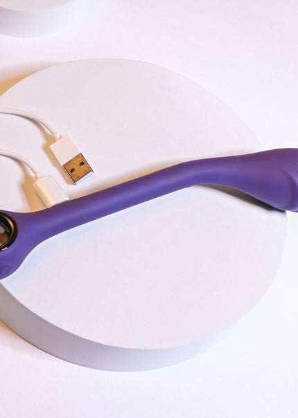 Playboy Pleasure SPOT ON - Purple 22.6 cm USB Rechargeable Poseable G-Spot Vibrator