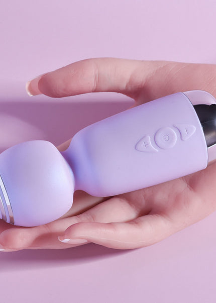 Playboy Pleasure ROYAL MINI - Lilac 12.5 cm USB Rechargeable Mini Wand Vibrator