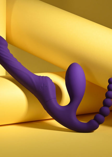 Playboy Pleasure HUG IT OUT - Purple 29 cm USB Rechargeable Strapless Strap-On