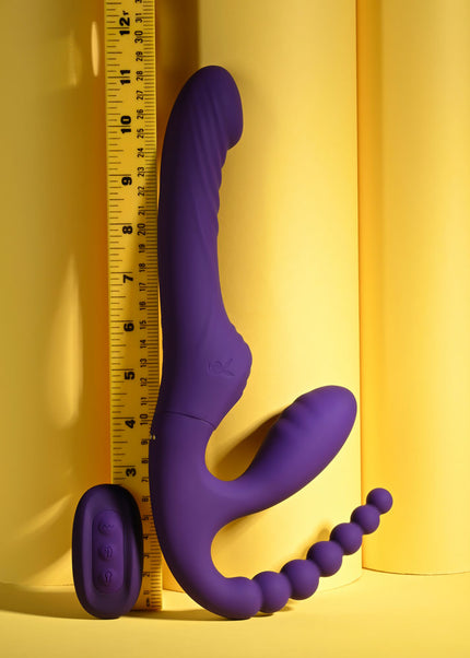 Playboy Pleasure HUG IT OUT - Purple 29 cm USB Rechargeable Strapless Strap-On