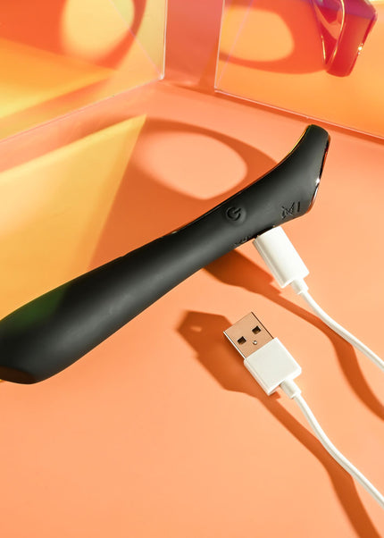 Playboy Pleasure OLLO - Black 14.6 cm USB Rechargeable Vibrator