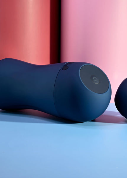 Playboy Pleasure GUSTO - USB Rechargeable Vibrating & Sucking Masturbator