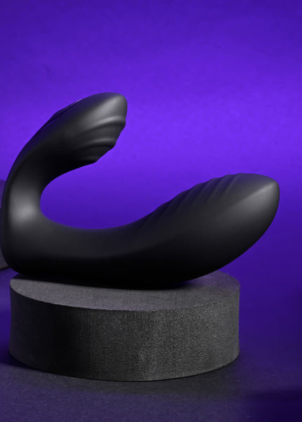 Playboy Pleasure PLAY TIME - Black 12.7 cm USB Rechargeable Vibrator