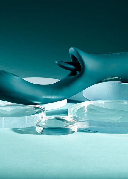 Playboy Pleasure HARMONY - Blue 22.9 cm USB Rechargeable Vibrator with Clitoral Flicker