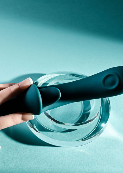 Playboy Pleasure HARMONY - Blue 22.9 cm USB Rechargeable Vibrator with Clitoral Flicker