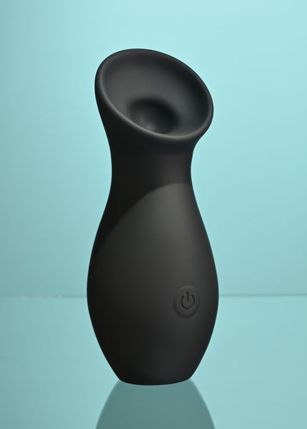 Playboy Pleasure THE JET SET - SUCKER - Black 10.3 cm Sucking Stimulator with Rechargeable Charging Case
