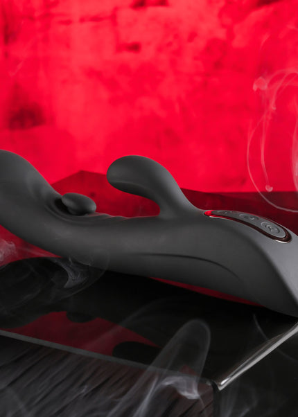 Playboy Pleasure THATS THE SPOT - Black 23.3 cm USB Rechargeable Rabbit Vibrator with G-Spot Tapper