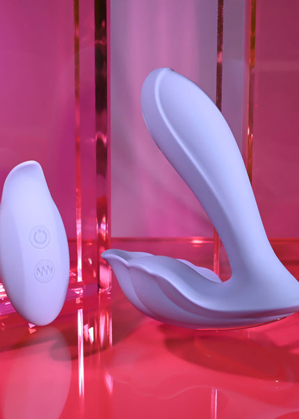 Playboy Pleasure LILAC FANTASY - Purple 13.5 cm USB Rechargeable Tapping Vibrator with Remote