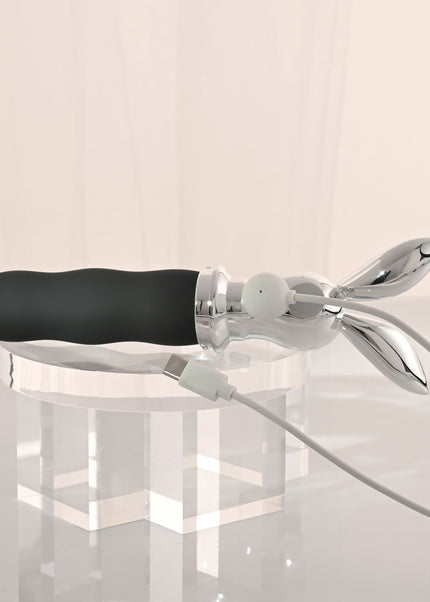 Playboy Pleasure BUNNY ON THE GO - Black/Chrome 18.6 cm USB-C Rechargeable Vibrator