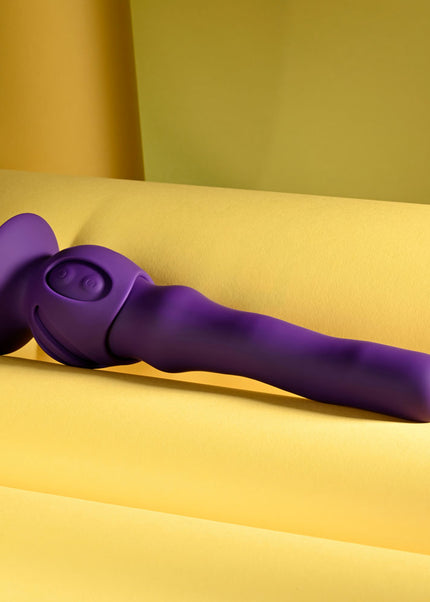Playboy Pleasure WIGGLE IT - Purple 23.9 cm USB Rechargeable Wiggling Vibrator